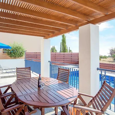 Luxury Coral Bay - Coral Olympus Apollon - 3 Bedrooms - Private Pool - Location וילה