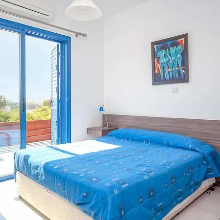 Luxury Coral Bay - Coral Olympus Apollon - 3 Bedrooms - Private Pool - Location * Peyia